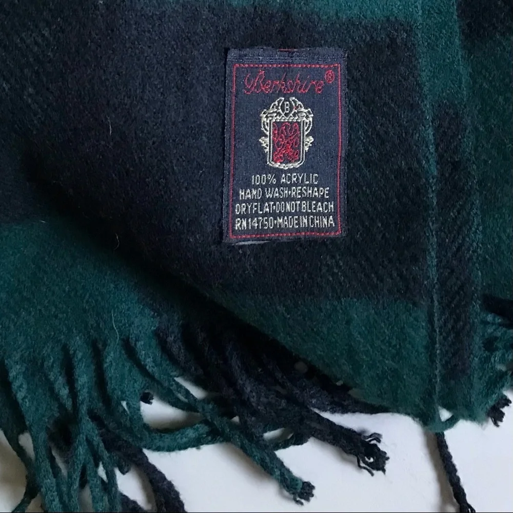 Berkshire Fashions Unisex Os Fringe Long Check Plaid Scarf